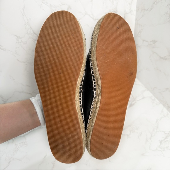 CHANEL Cruise Lambskin Leather CC Espadrilles Flats Slip On Gum Sole Black - Picture 8 of 9